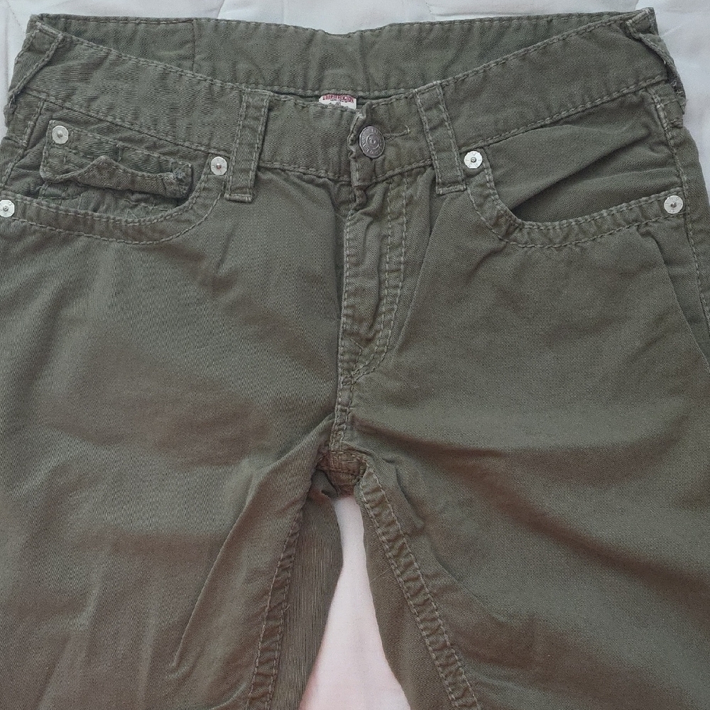 True Religion Green Flat Front Shorts Cotton Twill